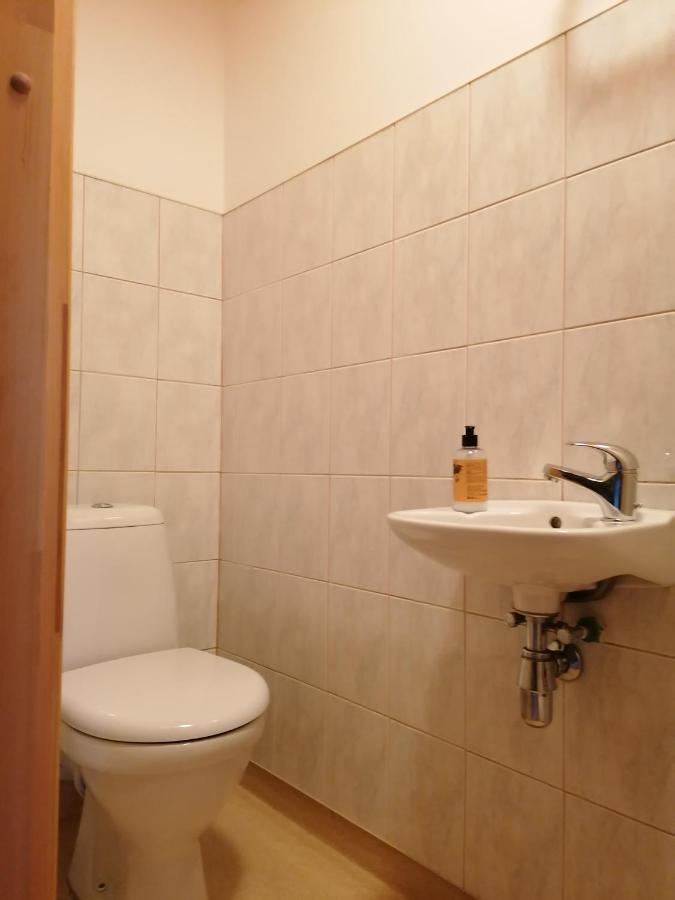 Guest House Unguri Stalbe Εξωτερικό φωτογραφία